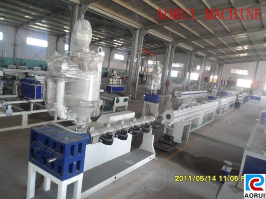 สายการผลิตท่อพลาสติก PVC สำหรับการอัดรีดท่อระบายน้ำ
