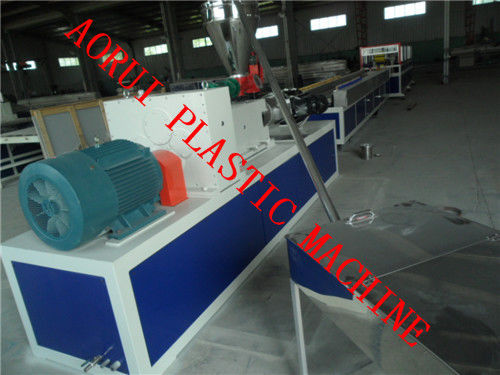 ราคาดี สายการผลิตโปรไฟล์ WPC สกรูคู่เครื่องอัดขึ้นรูปพลาสติกไม้พีวีซี ออนไลน์