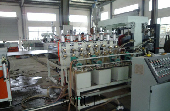 ราคาดี ห้องซักผ้าพีวีซีโฟมบอร์ดเครื่องอาชีพ 380V 1220 มม ออนไลน์