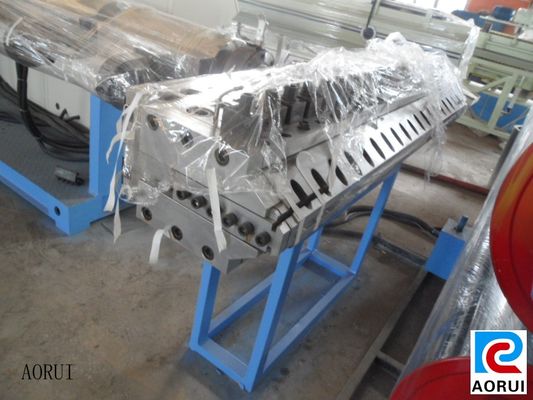 ราคาดี PP / PE กลวงกริดพลาสติกบอร์ดแสดงผลแบบบรรทัด PE ตกแต่งบอร์ด Extruder ออนไลน์