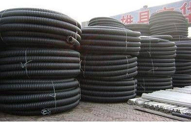 ราคาดี 50-200 มิลลิเมตร PE คาร์บอนเกลียวเสริมสายการอัดรีดท่อพลาสติก / เครื่องอัดรีดท่อพลาสติก ออนไลน์