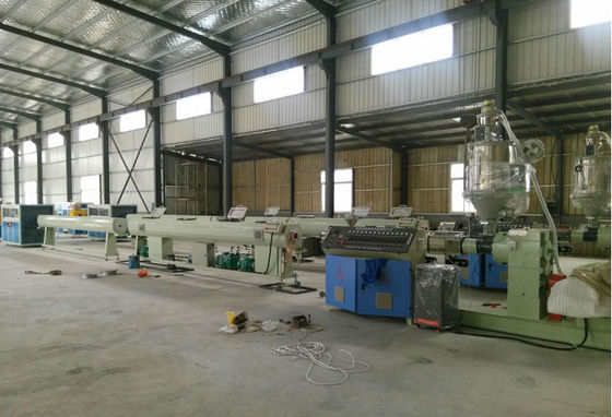 ราคาดี ท่อพลาสติกความเร็วสูง PE LDPE เครื่องอัดรีดสกรูเดี่ยวสำหรับสายการผลิตท่อ PE ออนไลน์