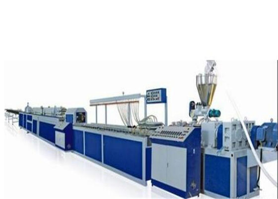ราคาดี โปรไฟล์พลาสติก PVC WPC โปรไฟล์สายการผลิต / โปรไฟล์ Extruder ออนไลน์