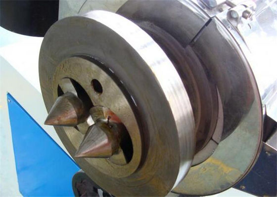 ราคาดี WPC / PVC กระดานพลาสติก Extrusion Line กระดานพลาสติก Extruder สำหรับโรงงานอัดรีดบอร์ด PVC ออนไลน์
