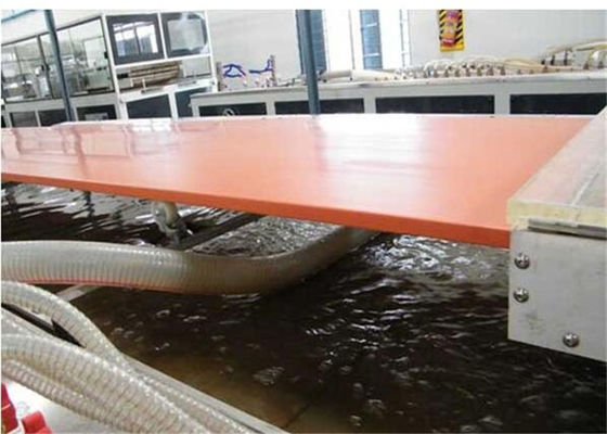 ราคาดี สายการผลิต WPC บอร์ดอัตโนมัติ, CE / ISO9001 Pvc โฟมบอร์ดสายการผลิต ออนไลน์