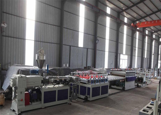 ราคาดี สายการผลิต WPC พลาสติกบอร์ดประสิทธิภาพสูง WPC พลาสติกบอร์ด Extruder ออนไลน์