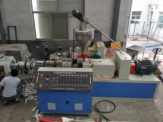 PVC ท่อร้อยสายไฟฟ้าท่อ Extrusion Line 16mm Pipe Manufacturing Machine