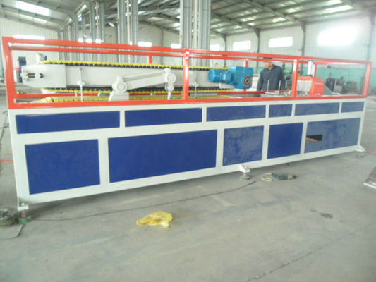 ราคาดี สายการผลิตโพรไฟล์ WPC PP PE PVC ด้วยเครื่องอัดรีดสกรูคู่ ออนไลน์