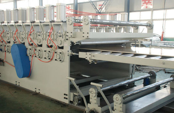 ราคาดี PVC / WPC โฟมบอร์ดเครื่องกรวยสกรูคู่ Extruder สำหรับเฟอร์นิเจอร์ ออนไลน์