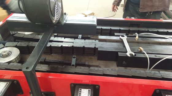 ราคาดี PE HDPE สายการอัดขึ้นรูปท่อพลาสติกลูกฟูก, กระบวนการอัดรีดท่อคู่ผนังพลาสติก ออนไลน์