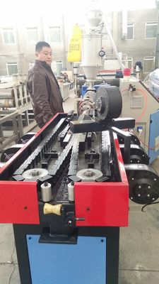 ราคาดี PP PE พลาสติกท่อ corrugated เส้น extrusion ผนังเดียวท่อ corrugated เครื่องทํา ออนไลน์