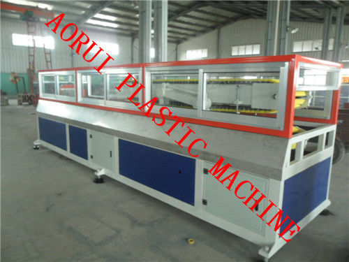 ราคาดี PVC WPC หน้าต่างประตูพลาสติกโปรไฟล์แสดงผลแบบบรรทัด PVC + ไม้ทำเครื่องจักรโพรไฟล์ ออนไลน์