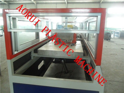 ราคาดี สายการอัดขึ้นรูปพลาสติกโพรไฟล์เก้าอี้ WPC เครื่องโพรไฟล์ม้านั่ง ออนไลน์
